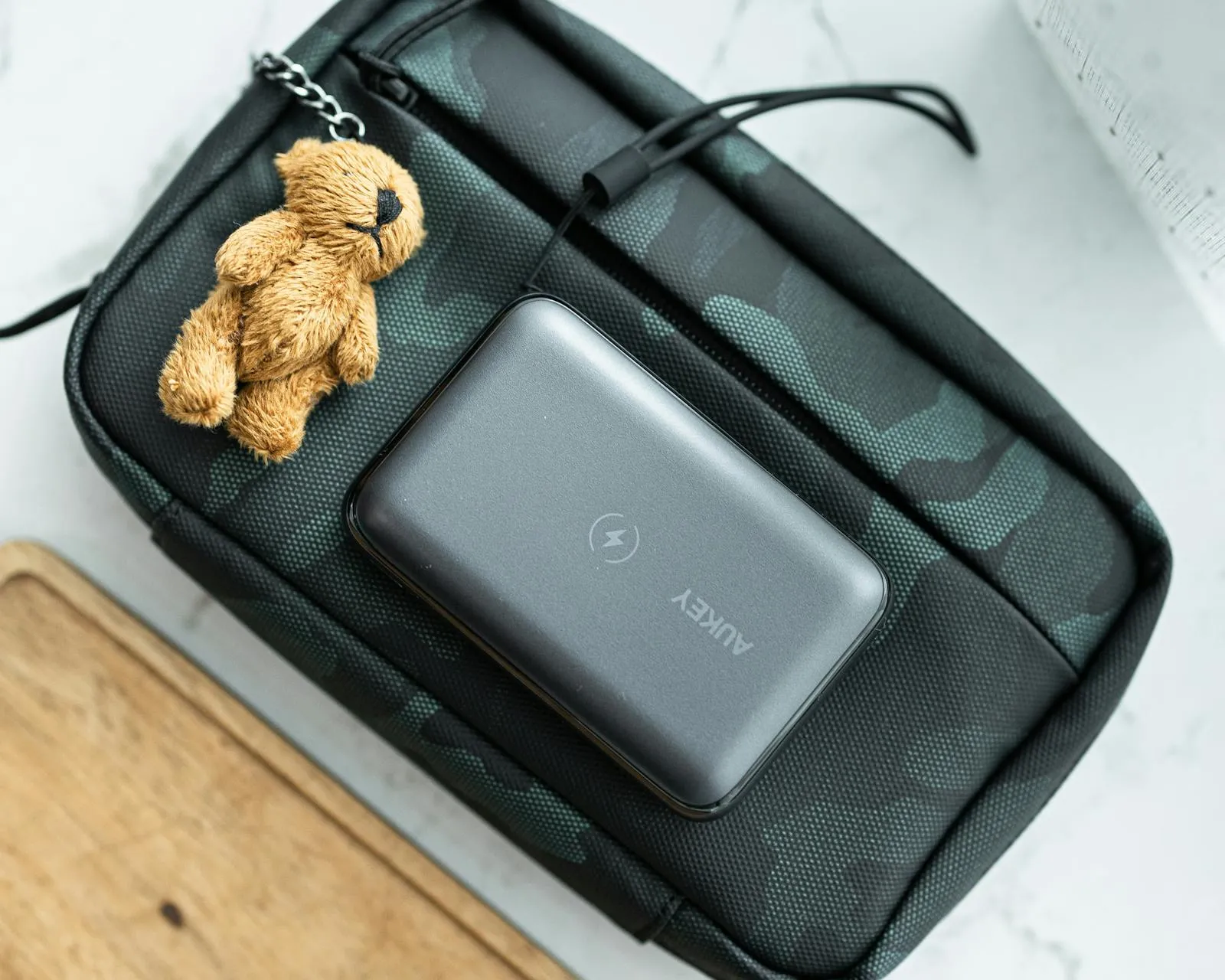 Power bank in carry-on bag for airplane travel with TSA rules